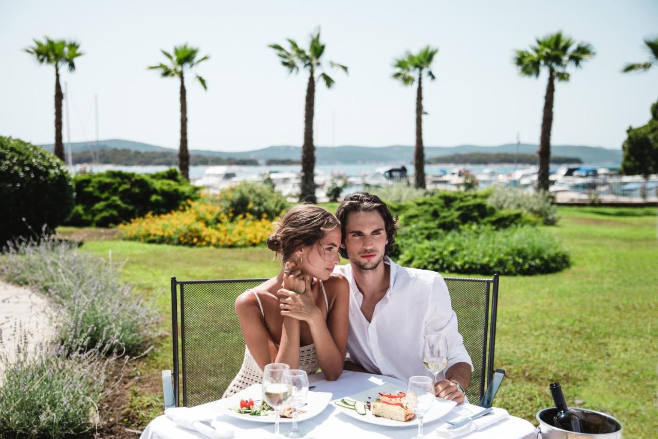 Ilirija Resort Hotel Ilirija บีโอกราดนาโมรู ภายนอก รูปภาพ